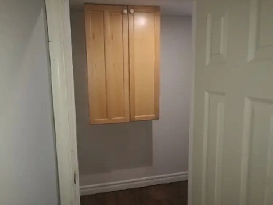 Single Bedroom near Mohawk college  male only AC Included