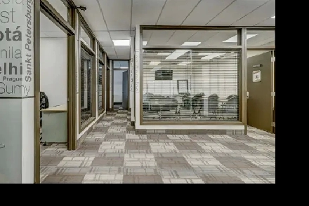 Virtual Office Space on Yonge Street in Richmond Hill, $60 Image# 2