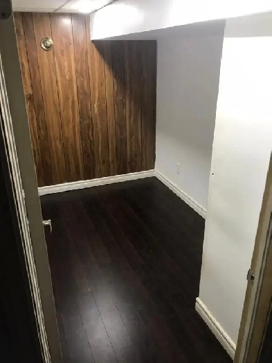 Two Bed Room Basement Apartment Image# 1