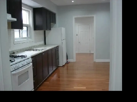 1 Bedroom   Den Apartment $2250 Main Floor Image# 1