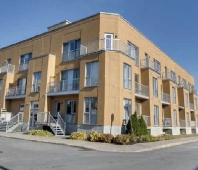 condo 3 1/2 a louer Image# 1