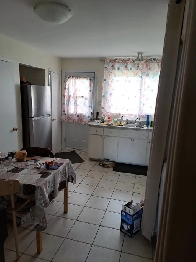 BOISBRIAND GRAND 4 1/2 À LOUER. Image# 7