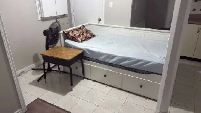 Room for rent on sharing basis, 450 per head Image# 1