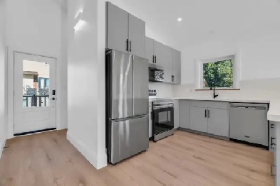 New Luxury 2 Bedroom Bungalow in Guelph Image# 4