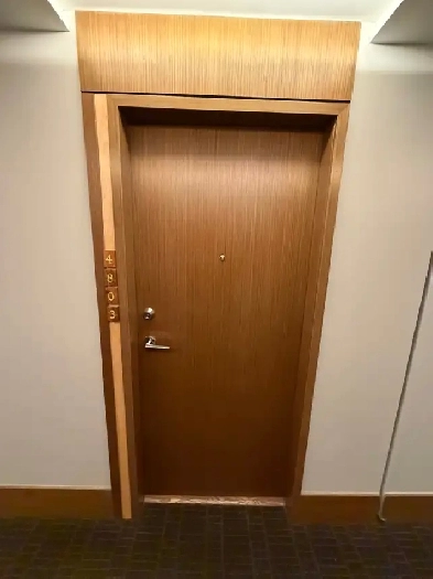 Surrey Central Skytrain - One bedroom with Parking & Storage Image# 10