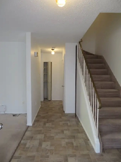 Lovely Townhouse for Immediate Rental In Grovener Image# 1