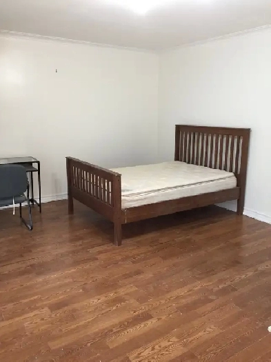 Private rooms with private wash rooms Image# 1