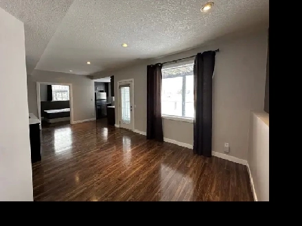 Walkout Basement for Rent- Chestermere Image# 1