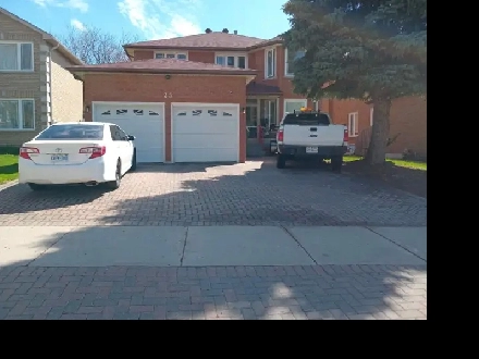 Cozy Basement Room For Rent, Washroom In-suite. Image# 5