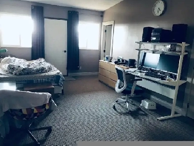 A large furnished master bedroom on 2nd floor for rent (NW) Image# 1