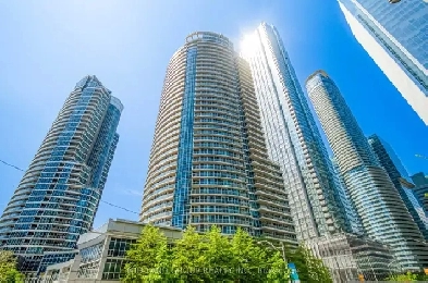 Waterfront 1 Bed Luxury Condo w/ Lake View   Parking Image# 1