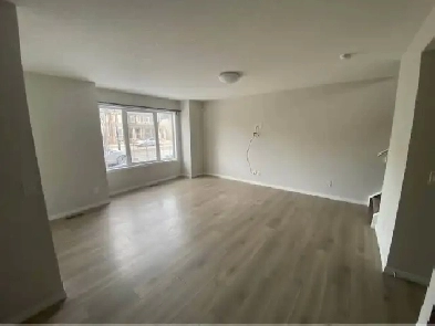 3-Bed, 2.5 bath   double garage Townhouse for Rent in Calgary NE Image# 1