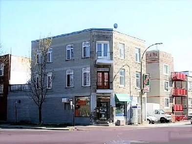 BEST Offer. GREAT Area. Clean, Safe! FREE Utilities. Comfy Room! Image# 1