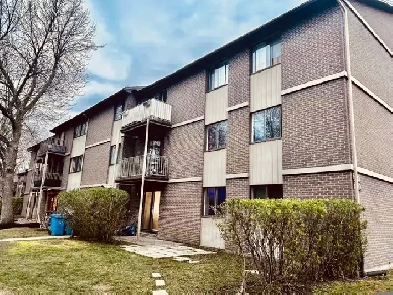 All Included(WIFI)/Furnished/Parking Spot-Room Mate needed Image# 1