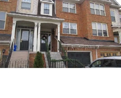 Spacious 3 Bedroom Townhouse in Burlington for Rent $3100 Image# 7