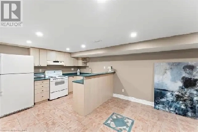 Cozy Private Basement in Mississauga Image# 1