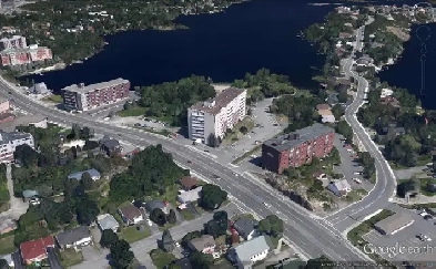 3 Bedroom  Apartment Available January 1st Image# 1