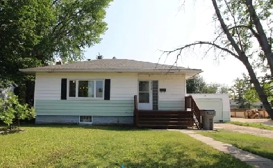 #7871 - 3 Bedroom/ 2 Bath home in Swanavon for rent $1750 Image# 22