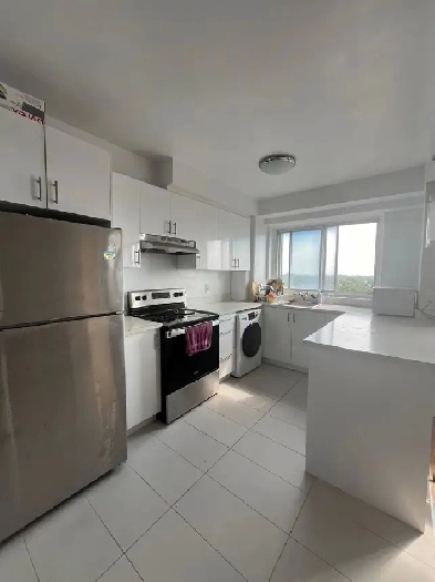 Private hall available for girl near downtown Image# 1