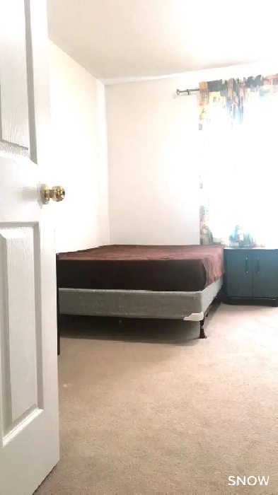 Room for rent-female Image# 1