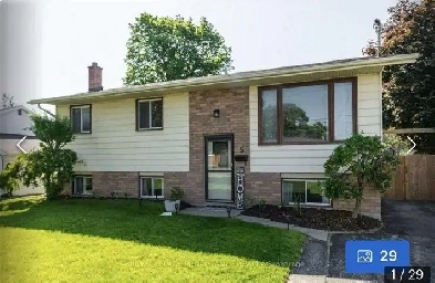 Modern 2-Bedroom Apartment in Central Location – Basement Image# 10