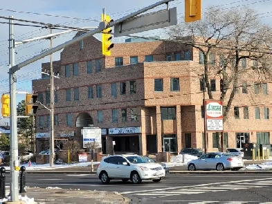 2 Offices - 1420 Burnhamthorpe Rd. East (corner of Dixie Rd) Image# 3