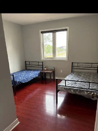 sharing room Image# 5