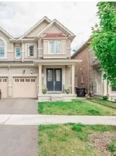 4 Bedroom House on Rent - Brampton Image# 1