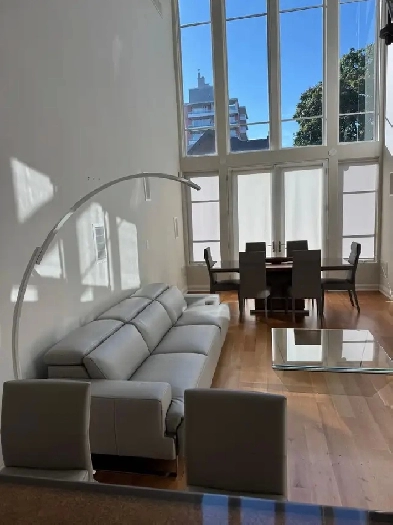 Luxury Toronto House Rent, Furnished 4 Bed/4 Bath Cable  Hydro.. Image# 1