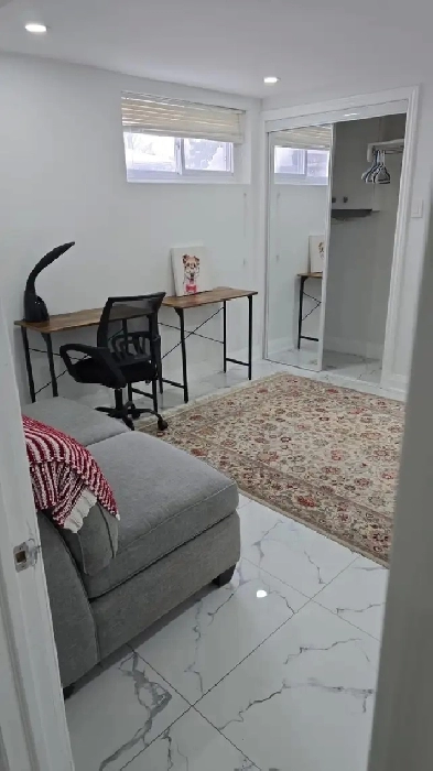 Room for Rent   North York Men Only