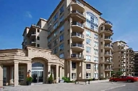 1 bedroom condo with parking Thornhill Vaughan Image# 1