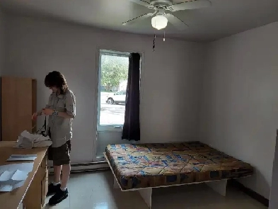 Chambre Résidence du Cegep Marie-Victorin à céder Image# 2