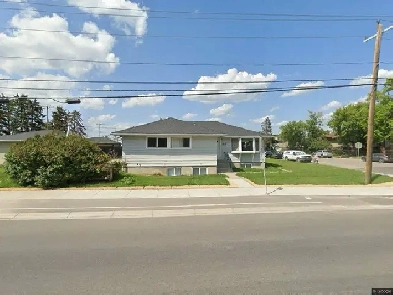 Forest Lawn SE. house for sale by owner Image# 1