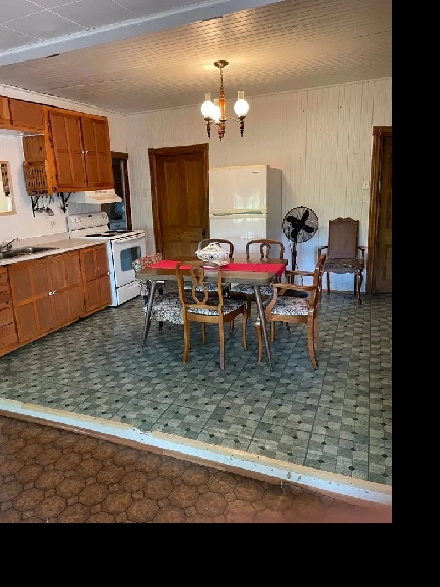 CHALET D'ÉTÉ - Rigaud - $50. par jour Image# 1