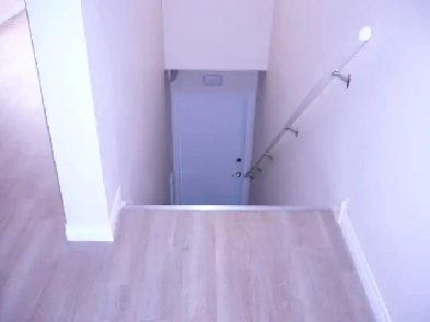 1 Bedroom suite centrally located Corydon Avenue Image# 3