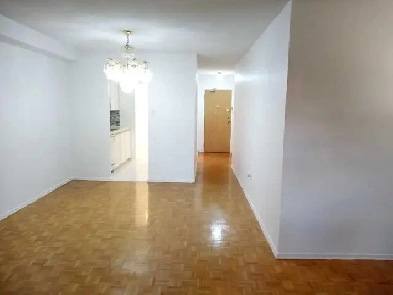 2 bdrm 1 bth Condominium Family Home pvt Parking Balcony pets Image# 5