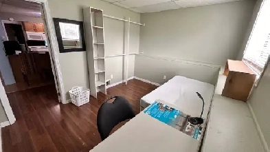 1st Jan  Private room opp Fanshawe Oxford -$750 Image# 10