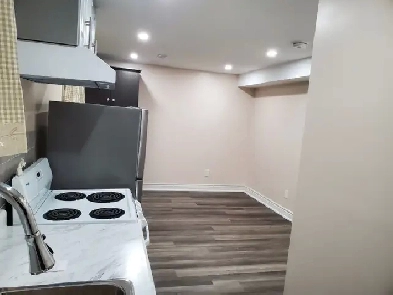 Studio Unit Available for Rent in North York Image# 3