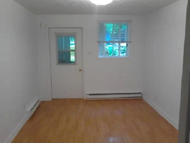 1 Bedroom Apartment with utilities Image# 2