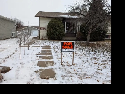 3 bed room by level Duplex with 2 full bathrooms. Image# 15