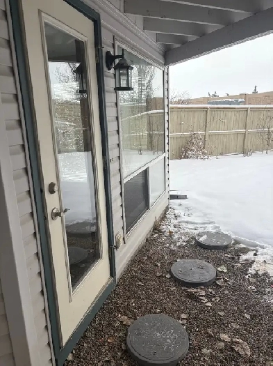 Walkout 2 bed basement available now Image# 4