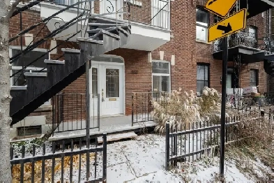 WOW! HOMA - Logement 3 chambres   salon double Image# 4