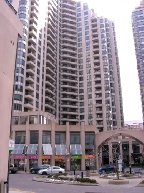 Yonge/Finch: 15 Northtown Way- LUXURY 1 BDRM SUITE Image# 2