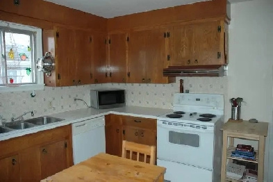 TWO BEDROOMS Image# 7