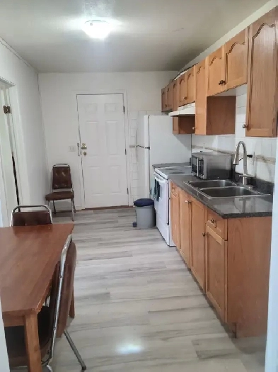 Spacious room for rent