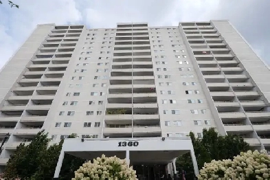 Beautifully renovated and move in ready Image# 4