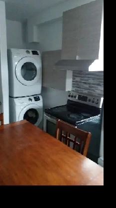 Grande chambre(1ou 2 personnes)Metro Rosemont(UdM,ETS,UQAM...) Image# 5