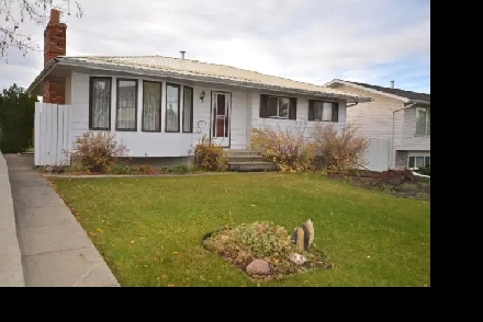 Furnished 5 Bed House W/Garage For Rent in Drayton Valley Image# 4