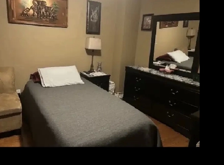 Room Available Immediately 5 Mins To Darlington OPG Plant Image# 6