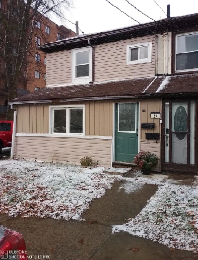 Amazing 3 Bedroom House for Sale $1700, Utilities not included Image# 1